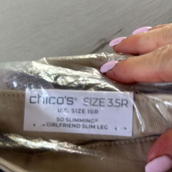Chicos So Slimming Girlfriend Slim Leg Jeans light tan size 3.5 NWT in packaging - Picture 7 of 7